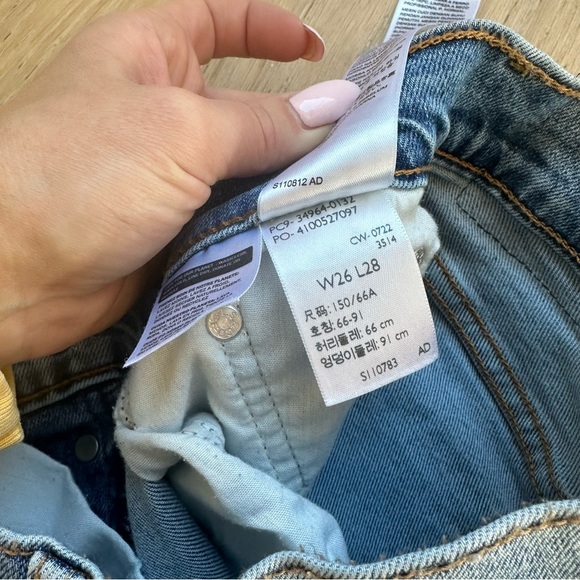 Levis Wedgie Straight Jeans Size 26 - Picture 8 of 14